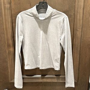 Abercrombie cropped silver mock turtleneck